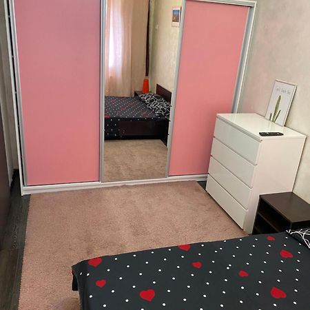 Apartament Militari Residence Bucarest Extérieur photo